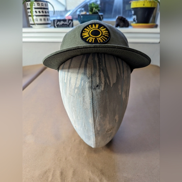 American Eagle Hat - Picture 6 of 7